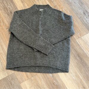 Vigoss Gray Turtleneck Sweater